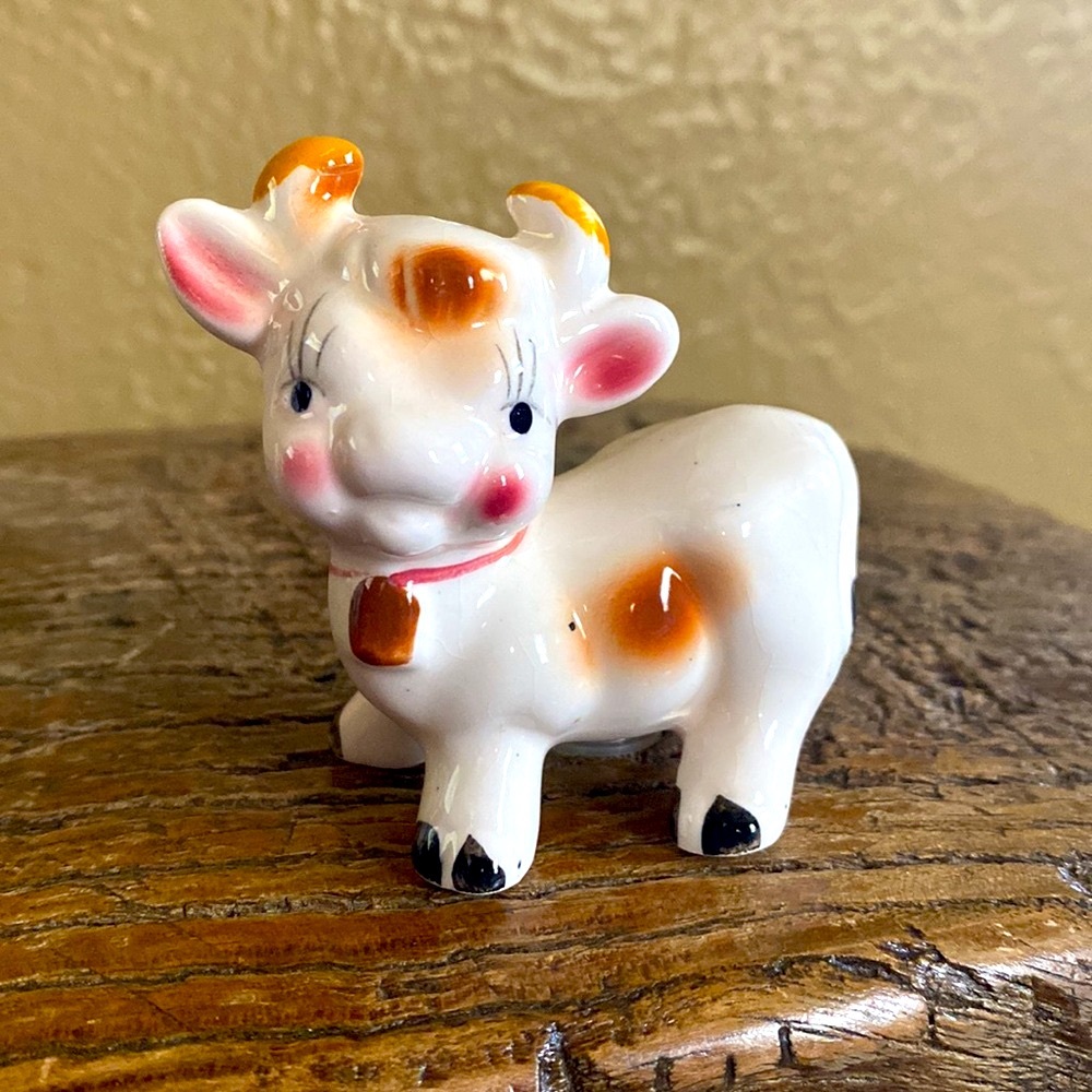 🐂Vintage🐂Cow Creamer & Salt & Pepper Shaker Set - Picture 8 of 11